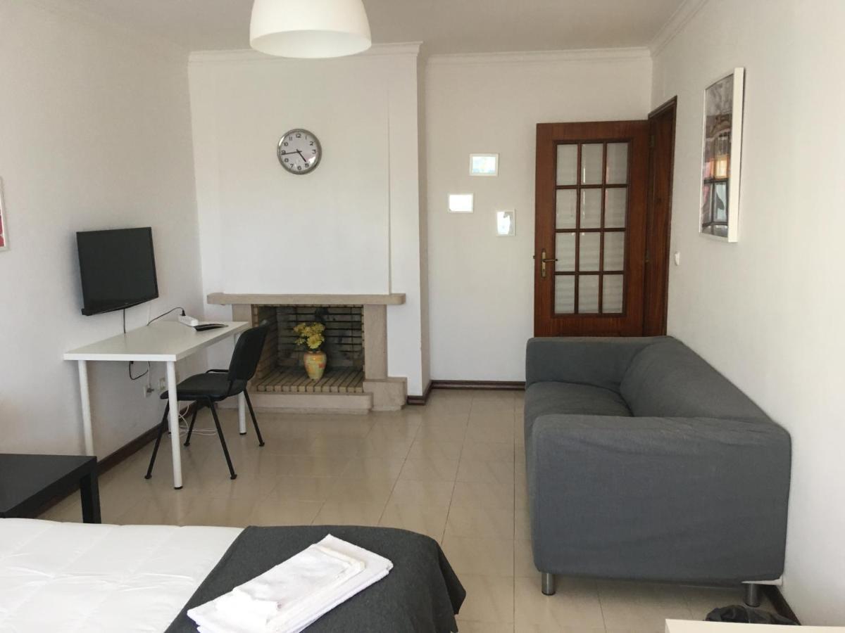 אמאדורה Apartamento Lisboa - Reboleira מראה חיצוני תמונה