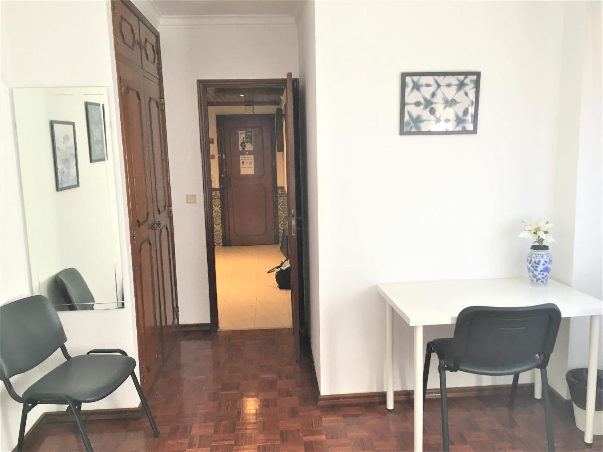 אמאדורה Apartamento Lisboa - Reboleira מראה חיצוני תמונה